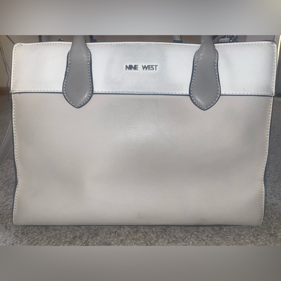 Nine West White, Light Brown , and Grey Shoulder Bag. - Picture 4 of 5